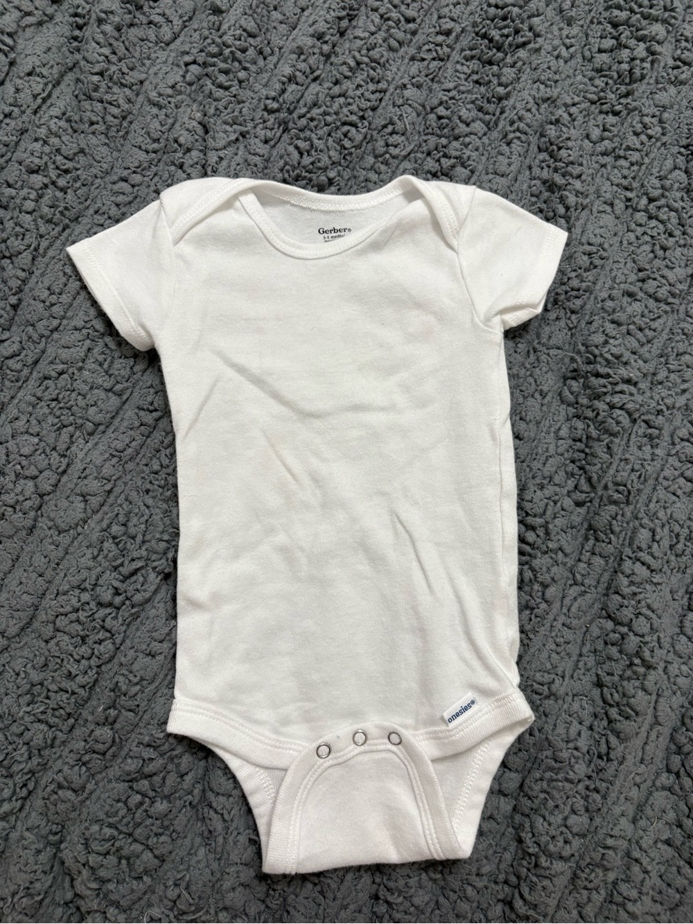 GERBER | White Short-Sleeve Baby Bodysuit